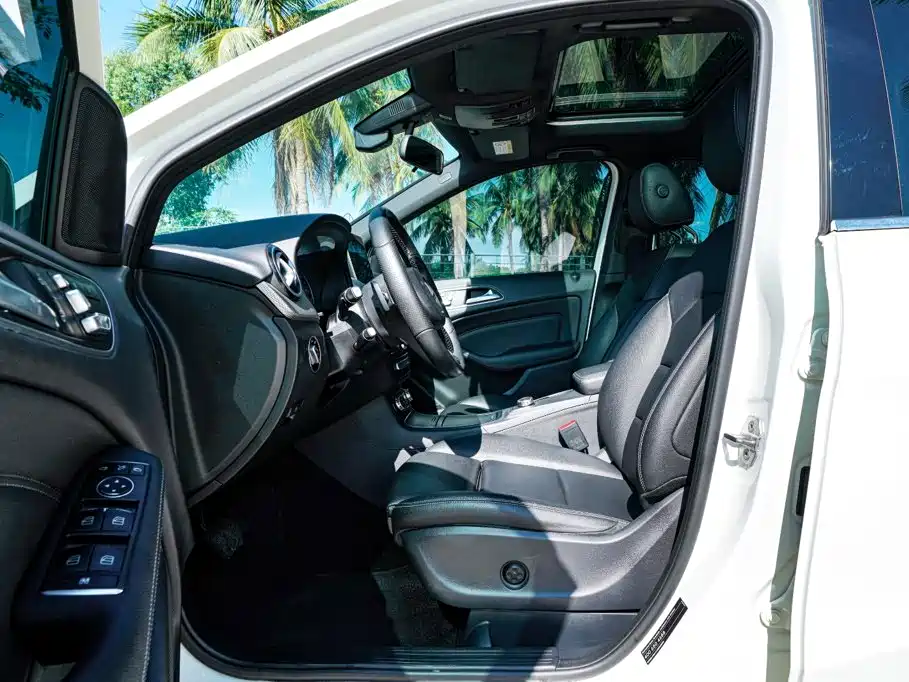 Mercedes-Benz B-Class 2018 — фото 8