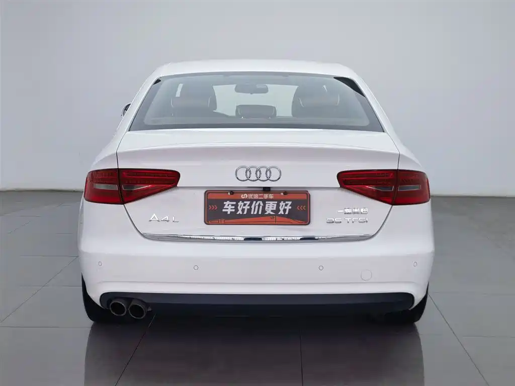 Audi A4L 2015 — фото 4