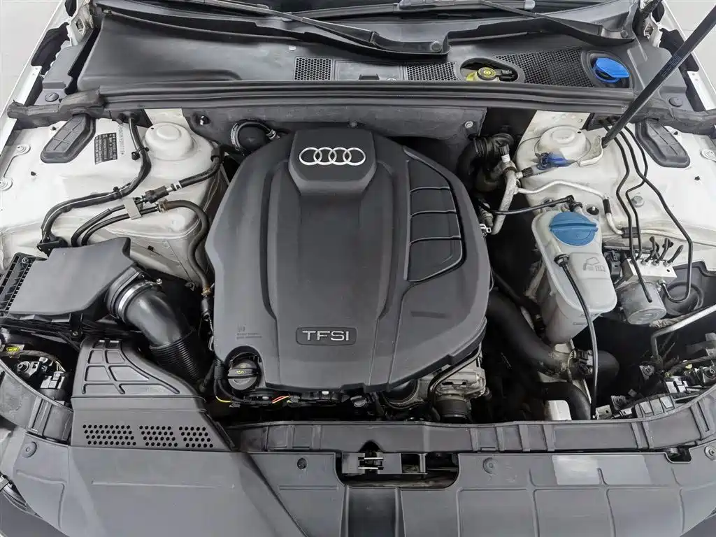 Audi A4L 2015 — фото 6