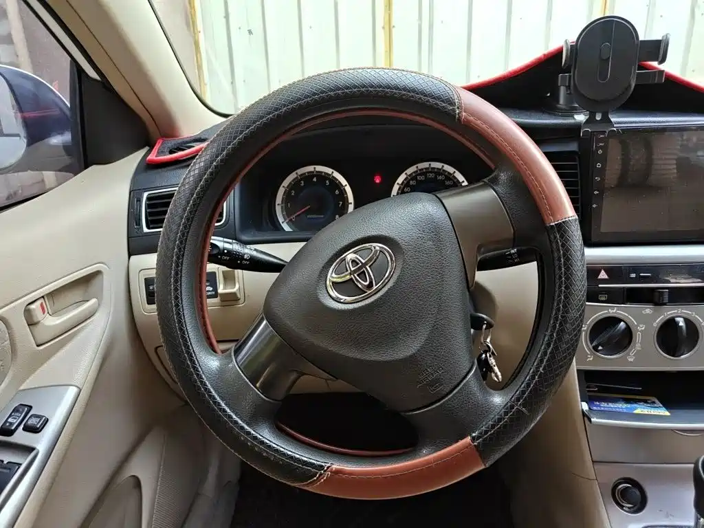 Toyota Corolla 2015