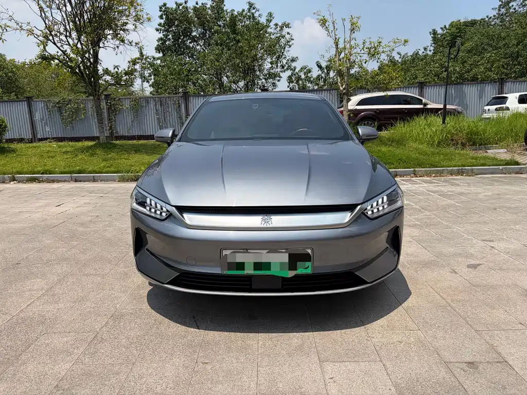 BYD Qin PLUS 2023 — фото 2
