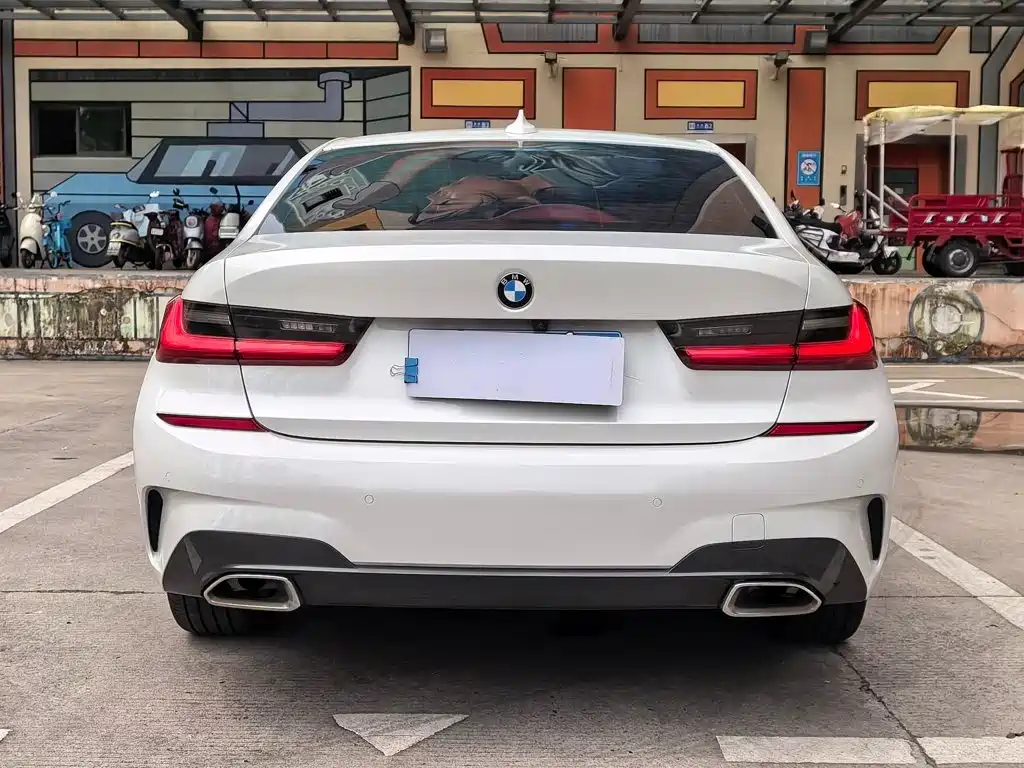 BMW 3 Series 2020 — фото 17