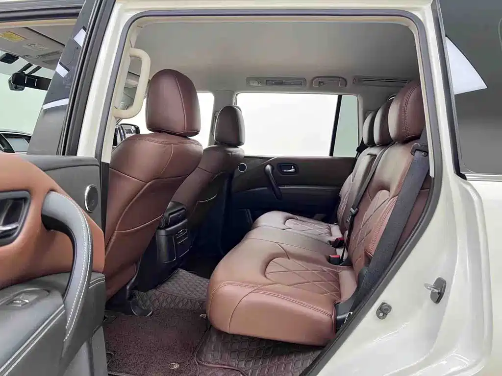 Nissan Patrol 2018 — фото 11