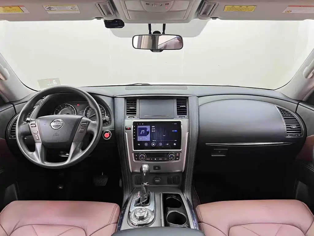 Nissan Patrol 2018 — фото 15