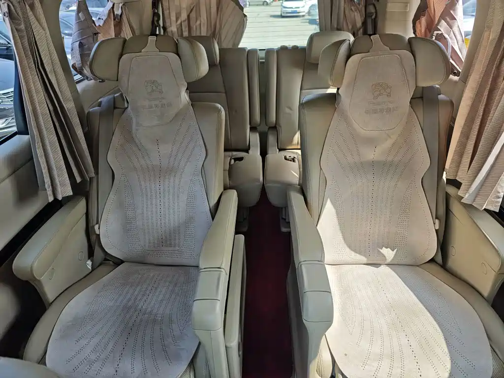 Toyota Alphard 2013 — фото 25