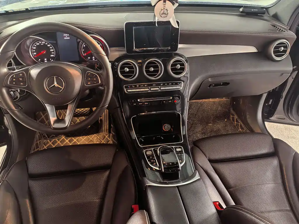 Mercedes-Benz GLC 2016