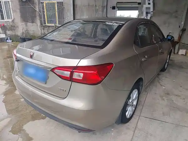 Roewe 360 2016