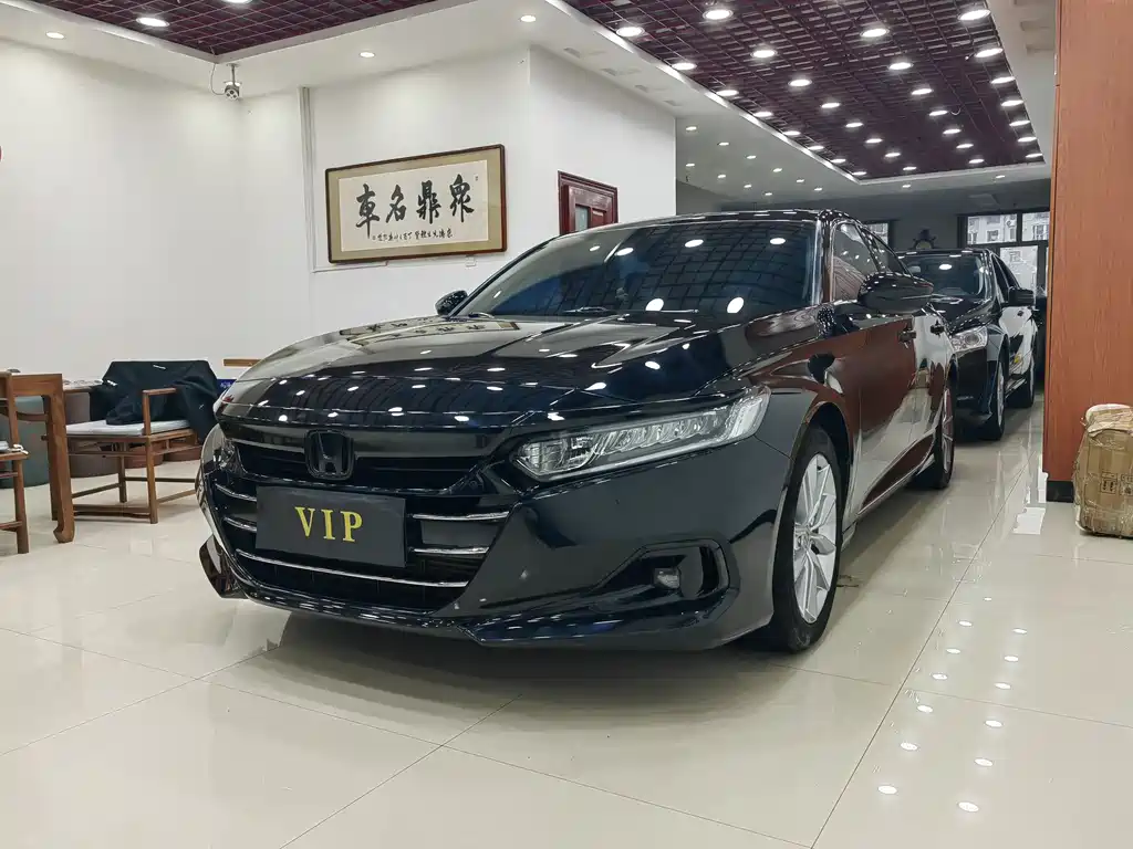 Honda Accord 2023 — фото 1
