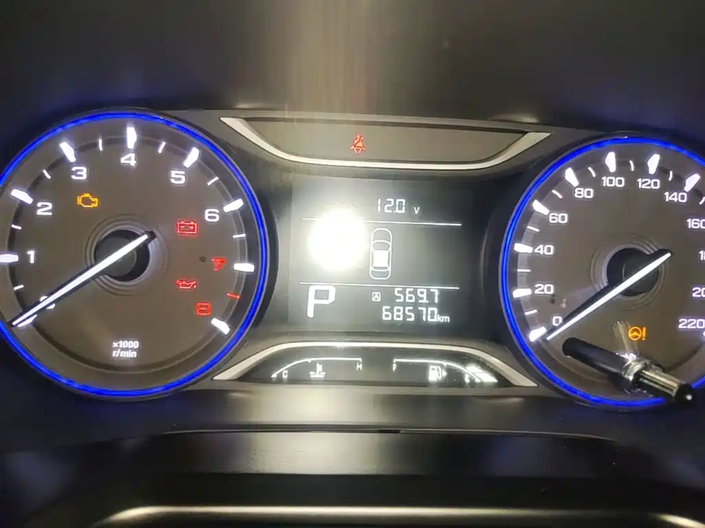 GAC Trumpchi GS3 2018 — фото 12