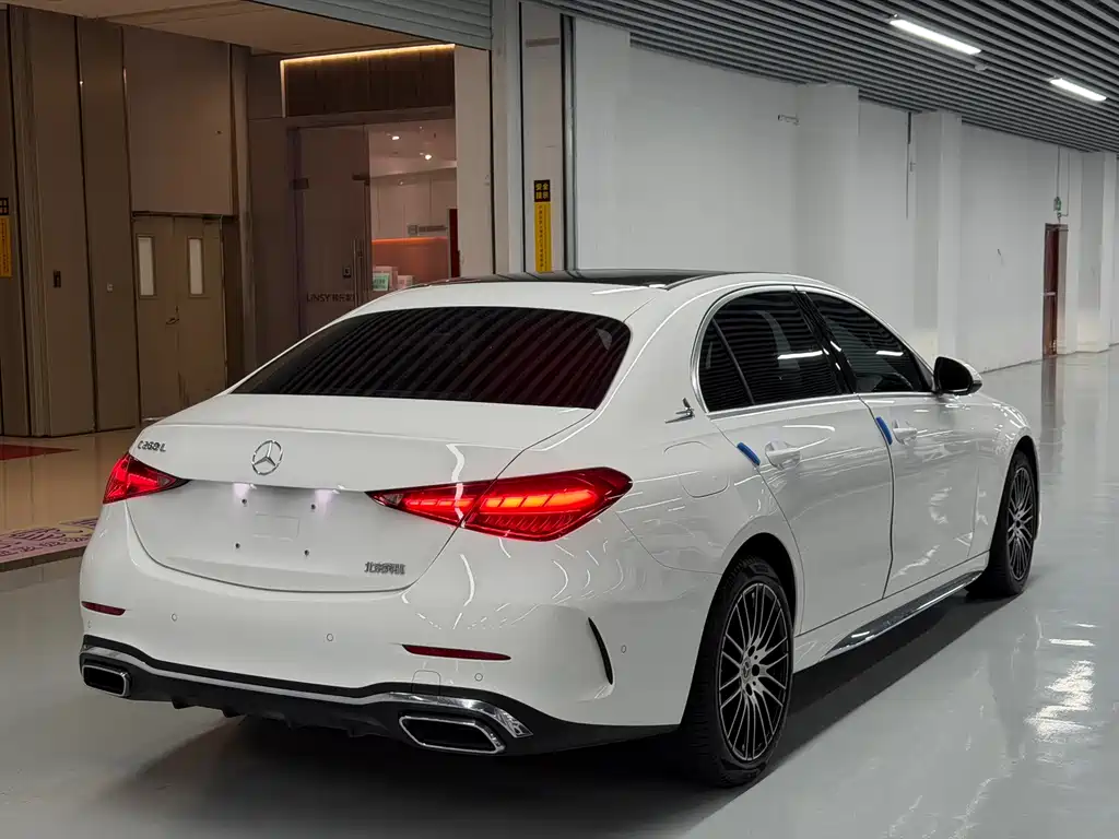 Mercedes-Benz C-Class 2023