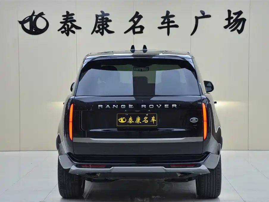Land Rover Range Rover 2026 — фото 3