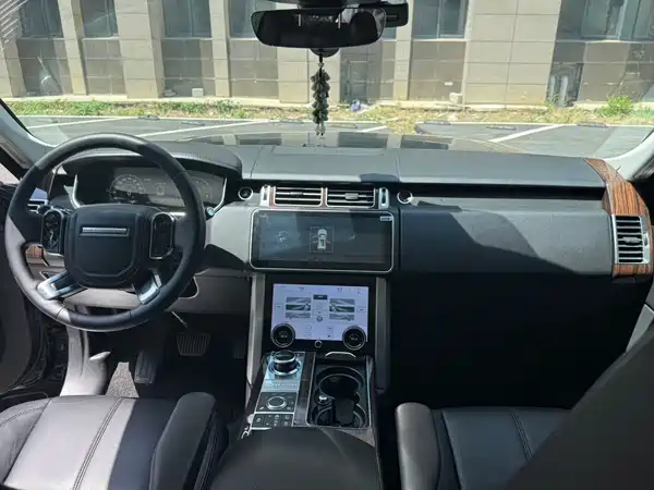 Land Rover Range Rover 2018