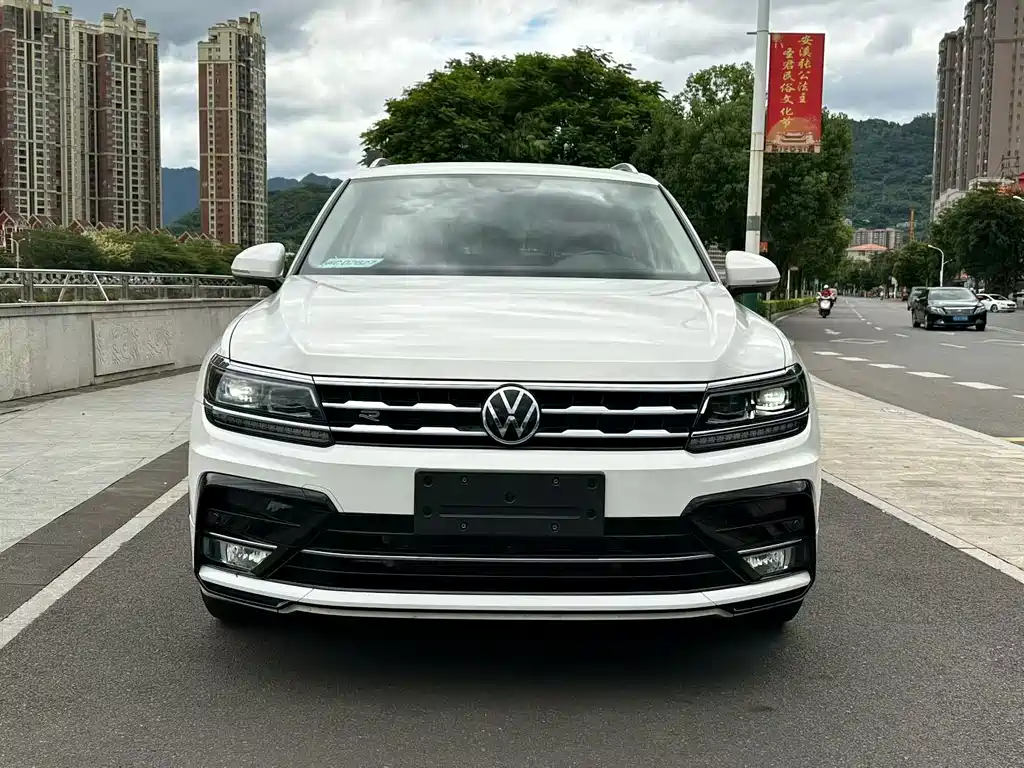 Volkswagen Tiguan L 2021