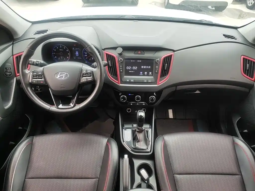 Hyundai ix25 2019 — фото 10
