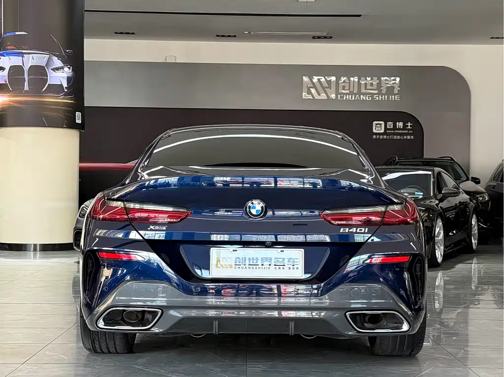 BMW 8 Series 2020 — фото 17