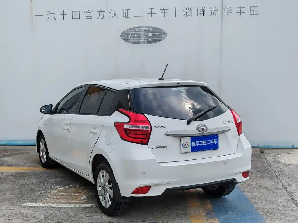 Toyota Yaris L 2017