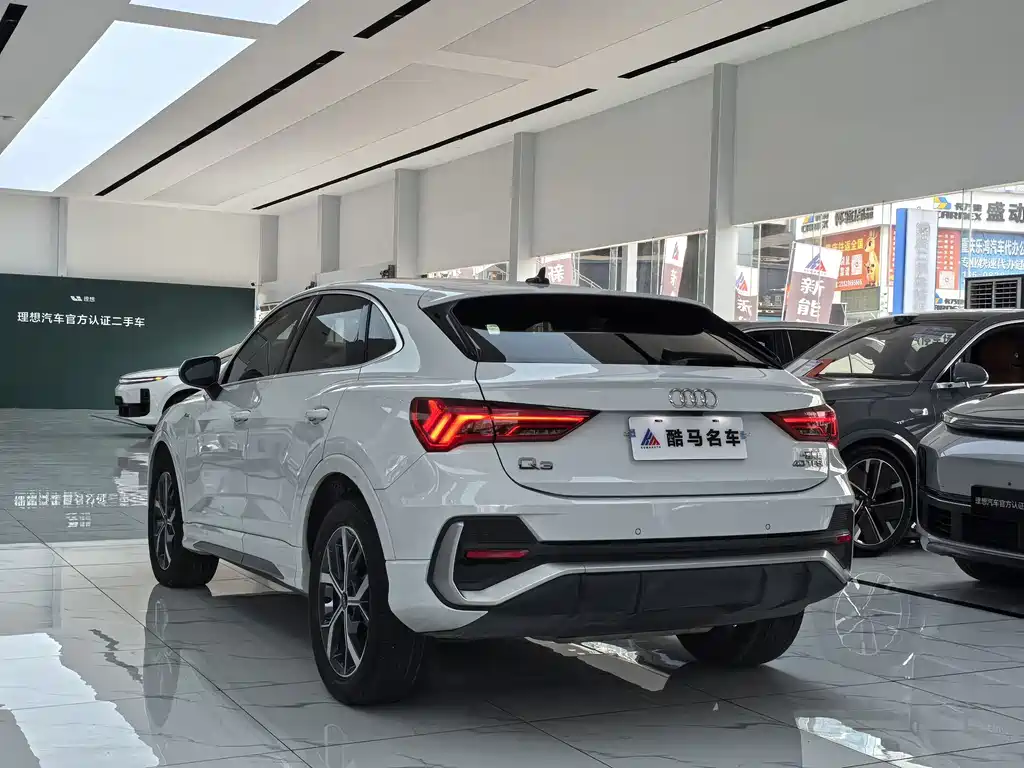 Audi Q3 Sportback 2021 — фото 13