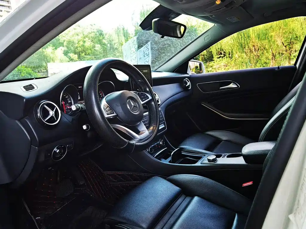 Mercedes-Benz GLA 2019 — фото 13