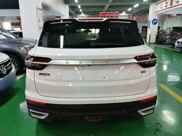 Geely Binyue 2021