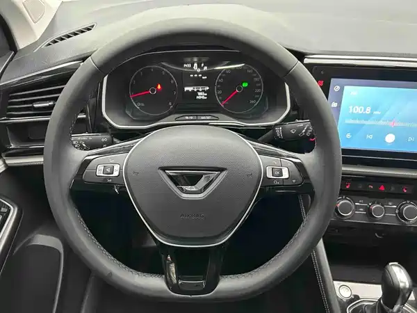 Jetta VS5 2022