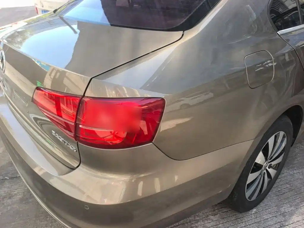 Volkswagen Sagitar 2017