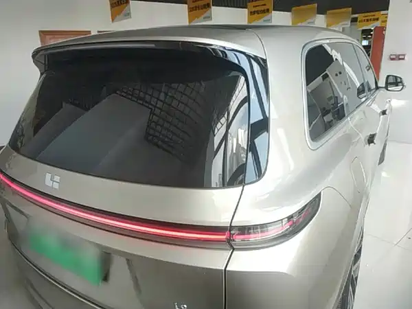 Li Auto L9 2022
