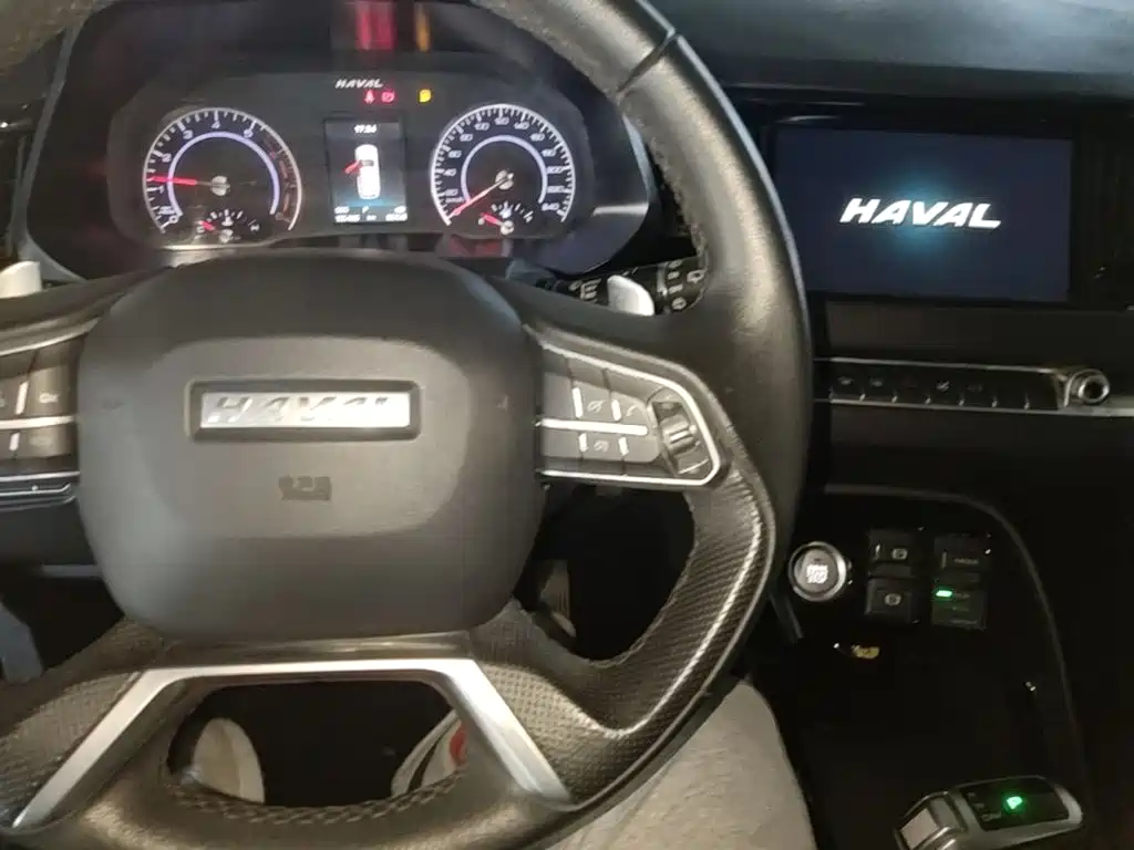 Haval H2s 2017 — фото 10
