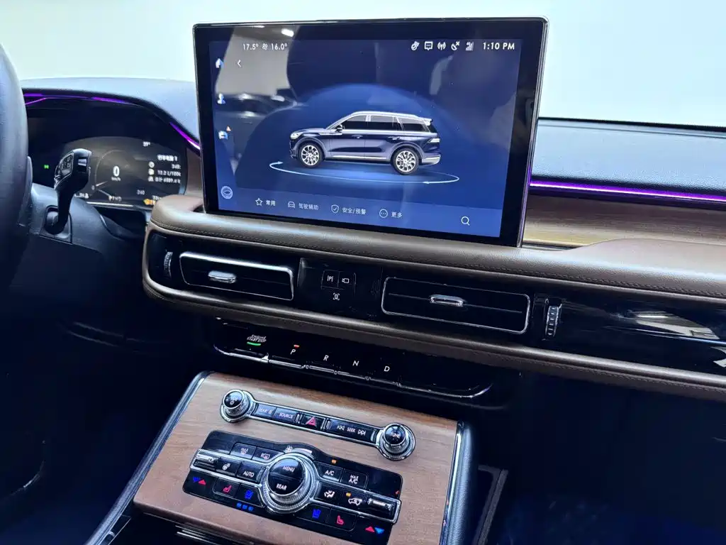 Lincoln Aviator 2020 — фото 15