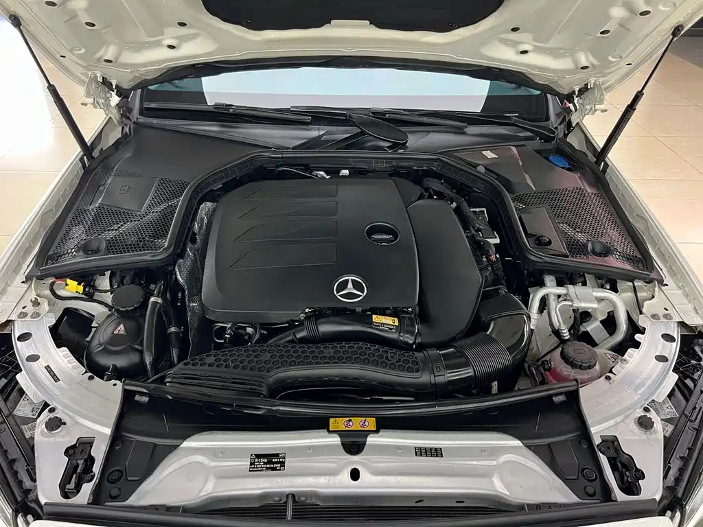 Mercedes-Benz C-Class 2020 — фото 24