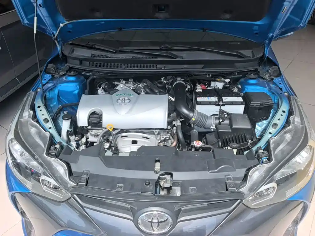 Toyota Yaris L 2021 — фото 20