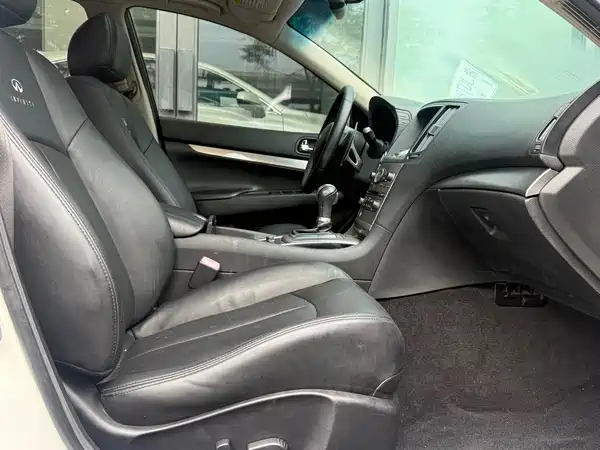 Infiniti G Series 2013