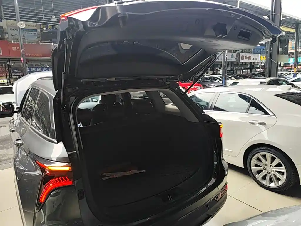Changan CS75PLUS 2020 — фото 15