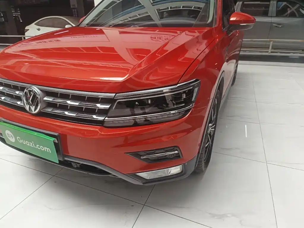 Volkswagen Tiguan L 2017 — фото 24