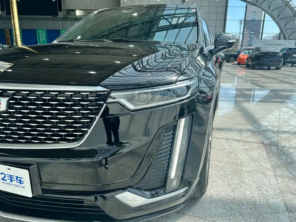 Cadillac XT6 2022 — фото 27