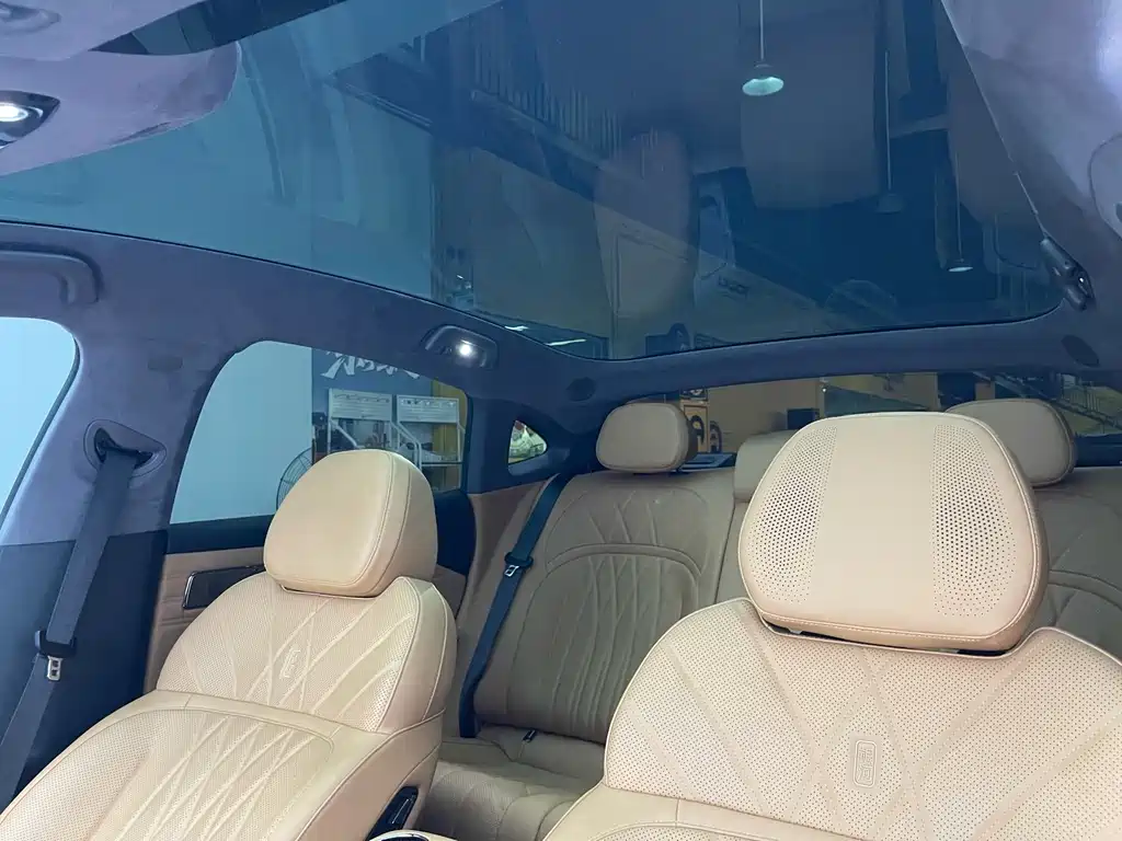 Geely Galaxy Starshine 8 2025 — фото 13
