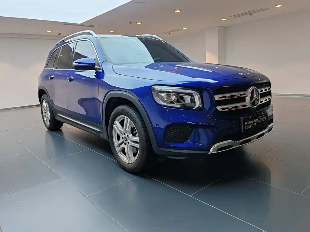 Mercedes-Benz GLB 2021