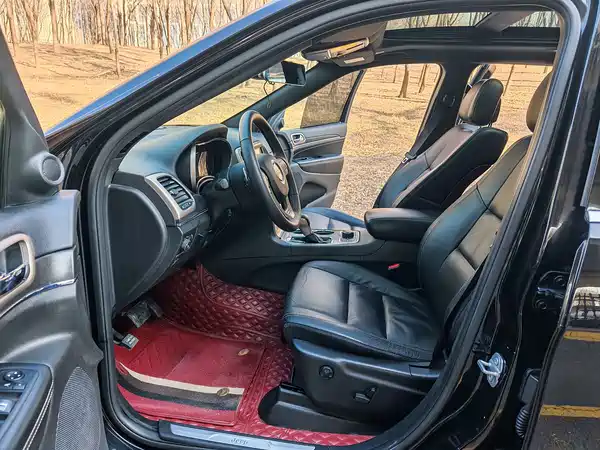 Jeep Grand Cherokee 2017