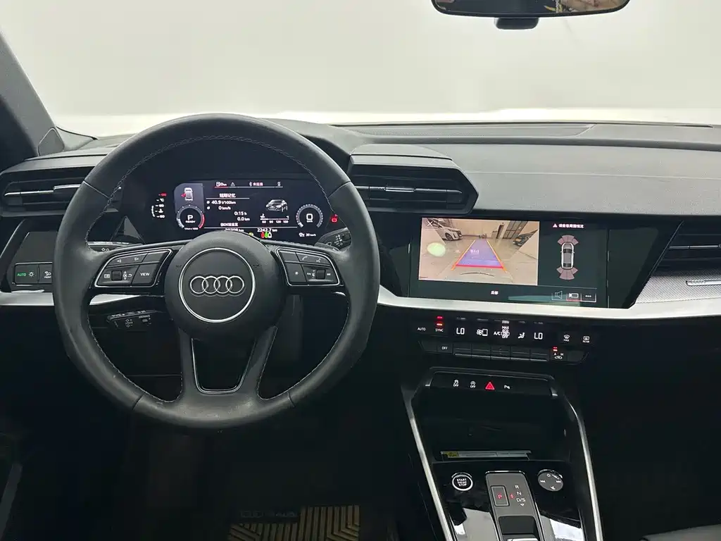 Audi A3 2022 — фото 10