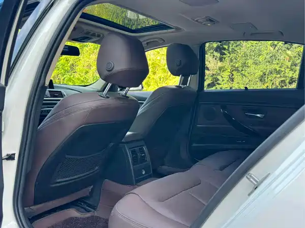 BMW 3 Series 2018