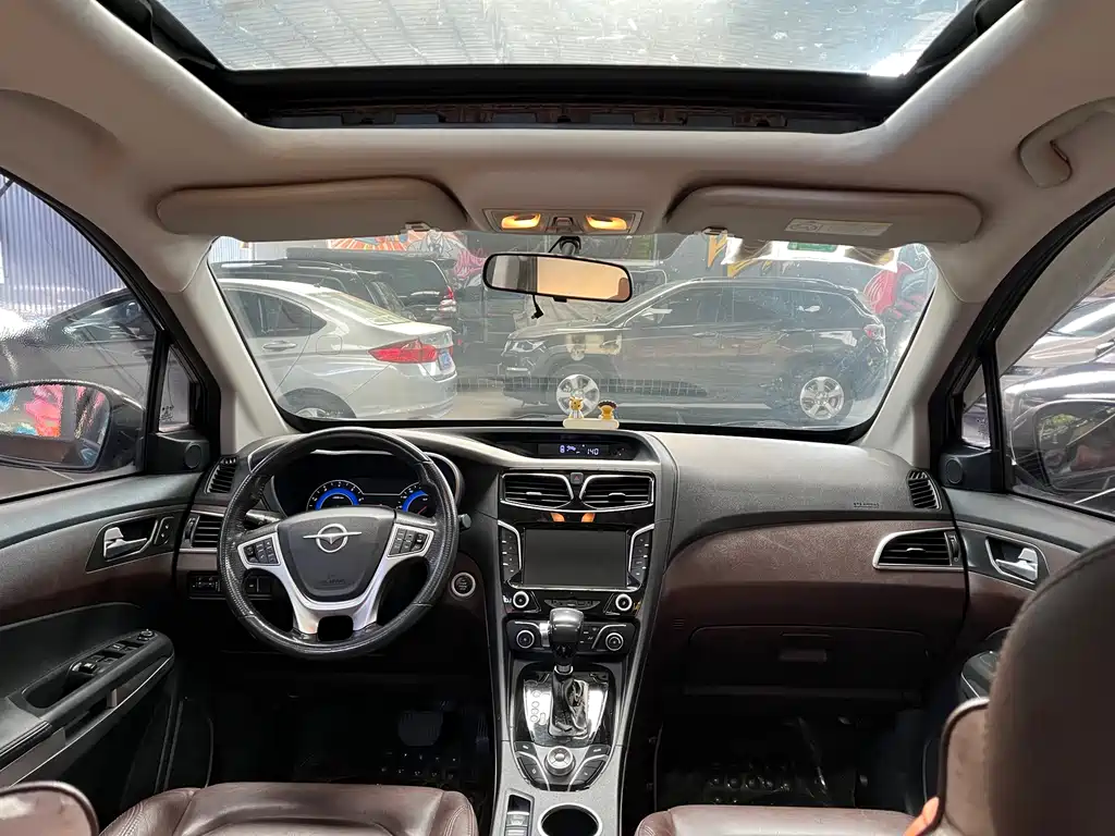 Haima V70 2016 — фото 14