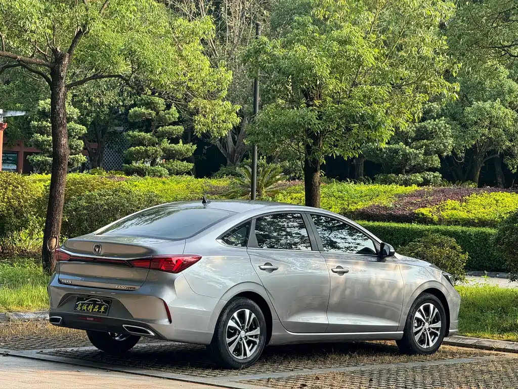 Changan Eado 2021 — фото 11