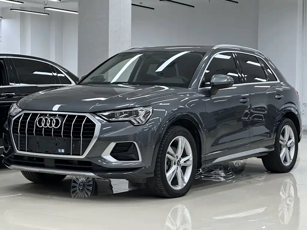 Audi Q3 2023 — фото 16