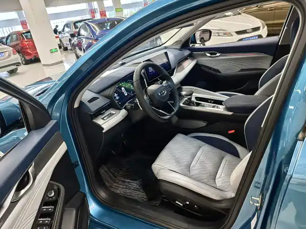 Geely Xingrui 2021