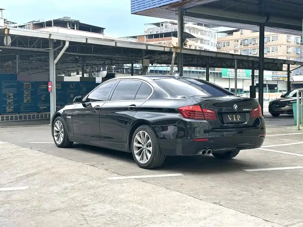 BMW 5 Series 2015