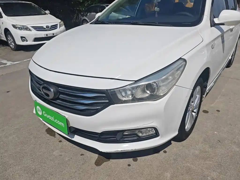 GAC Trumpchi GA3S Vision 2015 — фото 24