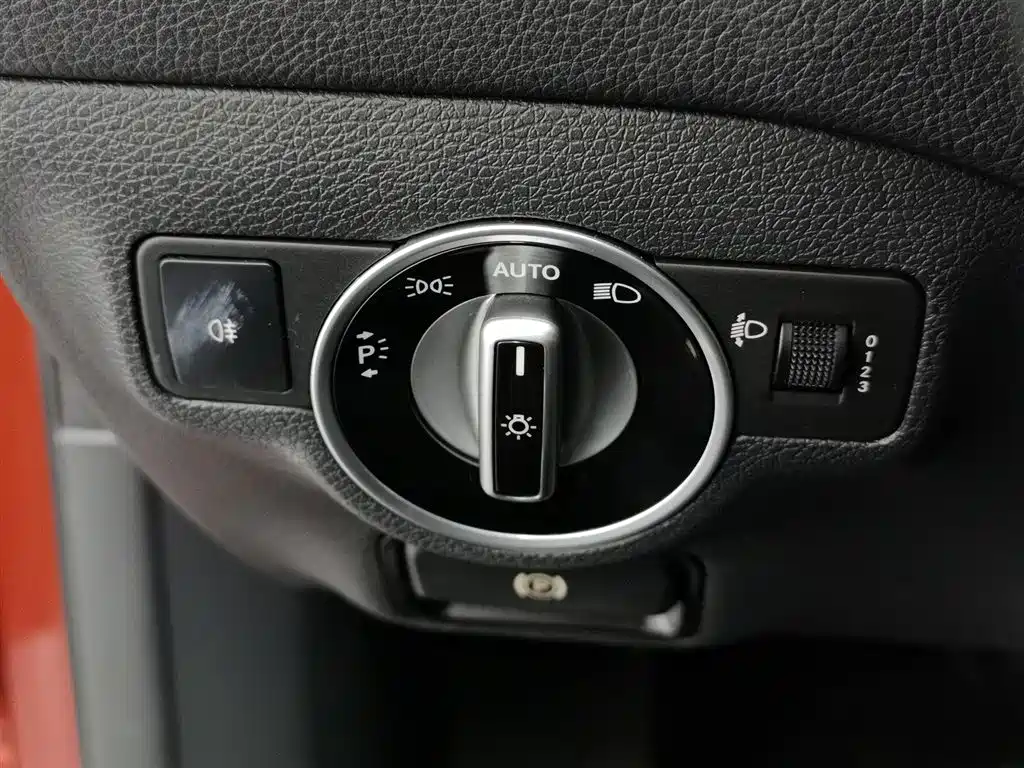 Mercedes-Benz GLA 2017 — фото 21