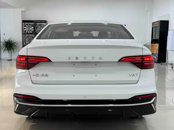 Jetta VA7 2025