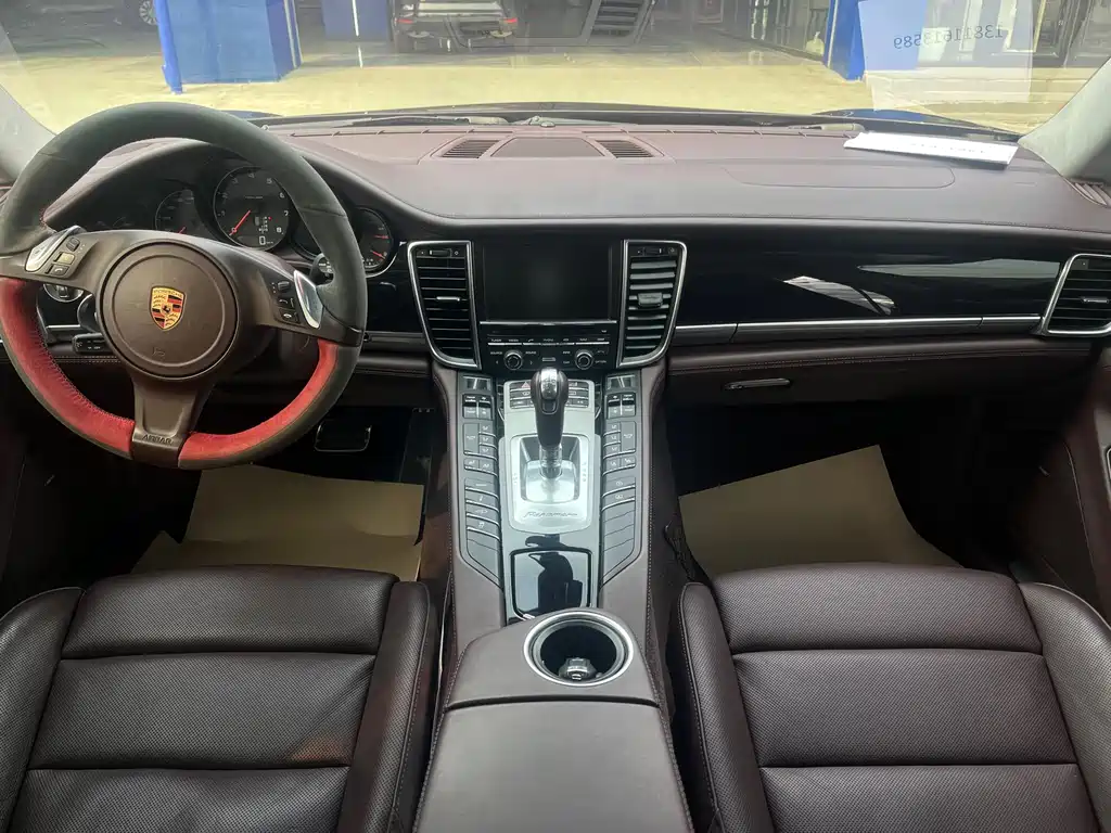 Porsche Panamera 2016 — фото 10