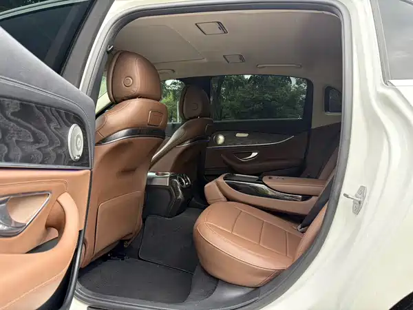 Mercedes-Benz E-Class 2017