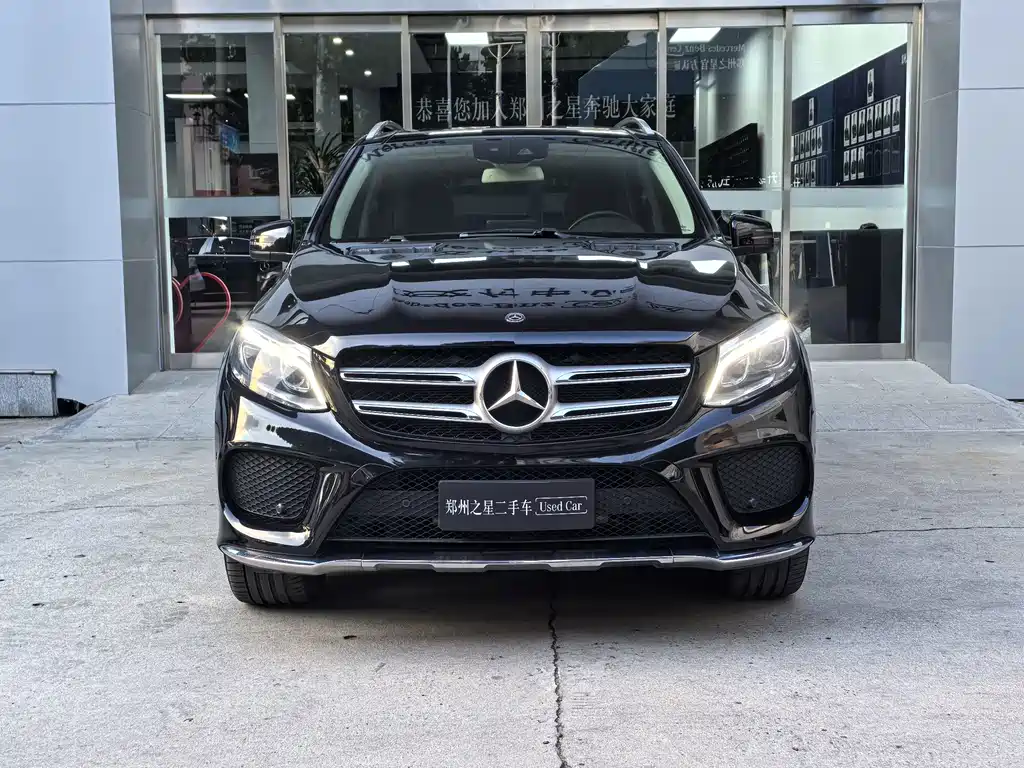 Mercedes-Benz GLE 2018 — фото 15